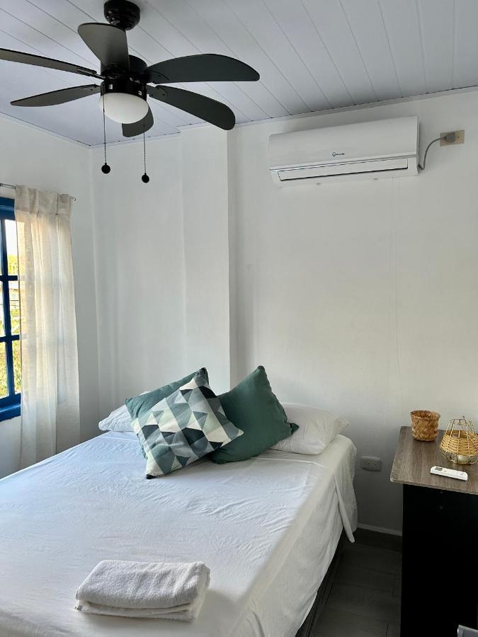 Athena Garden Hotell Tela Eksteriør bilde