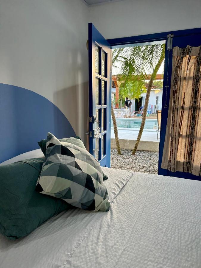 Athena Garden Hotell Tela Eksteriør bilde
