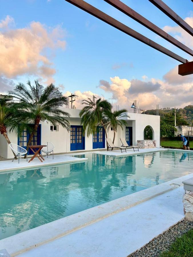 Athena Garden Hotell Tela Eksteriør bilde
